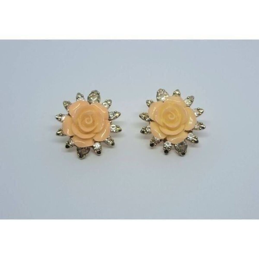 Flower earrings